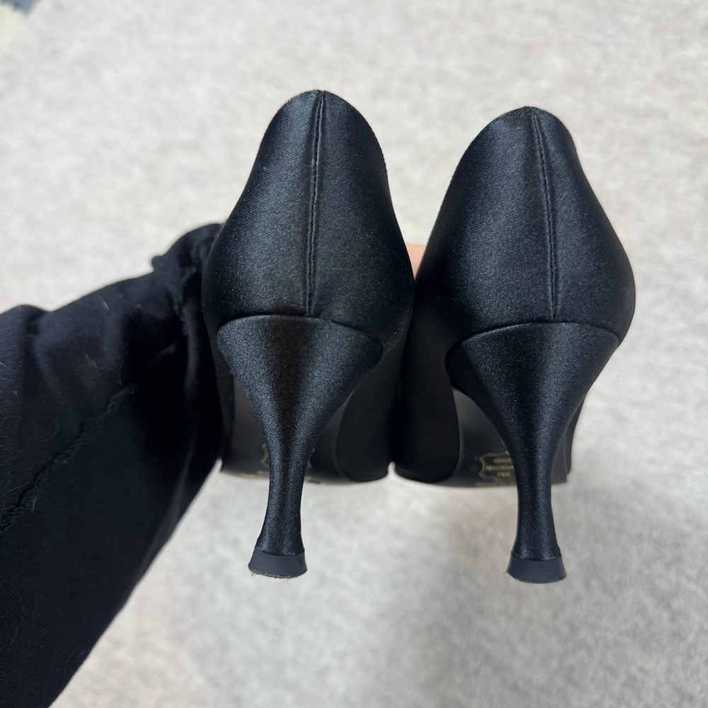 Elegant Black Women's Heels - Picture 5 of 7